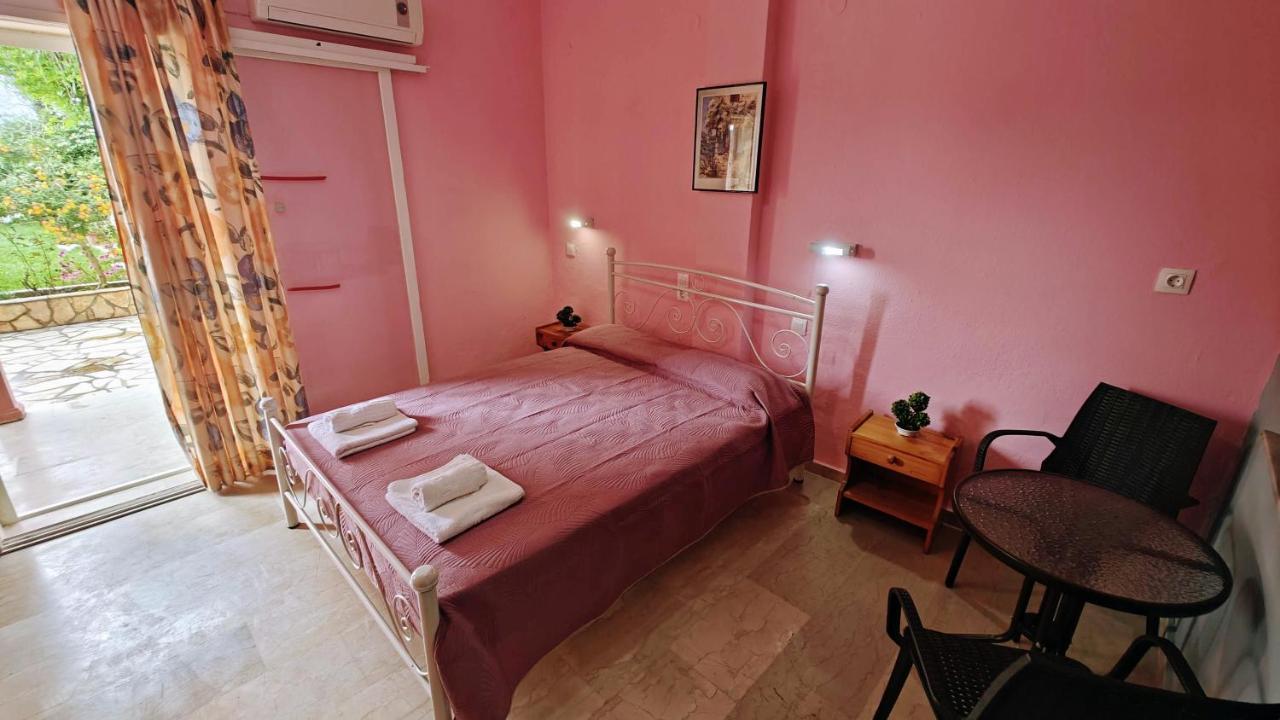 Elena Pool Aparthotel Agios Georgios  Exterior photo