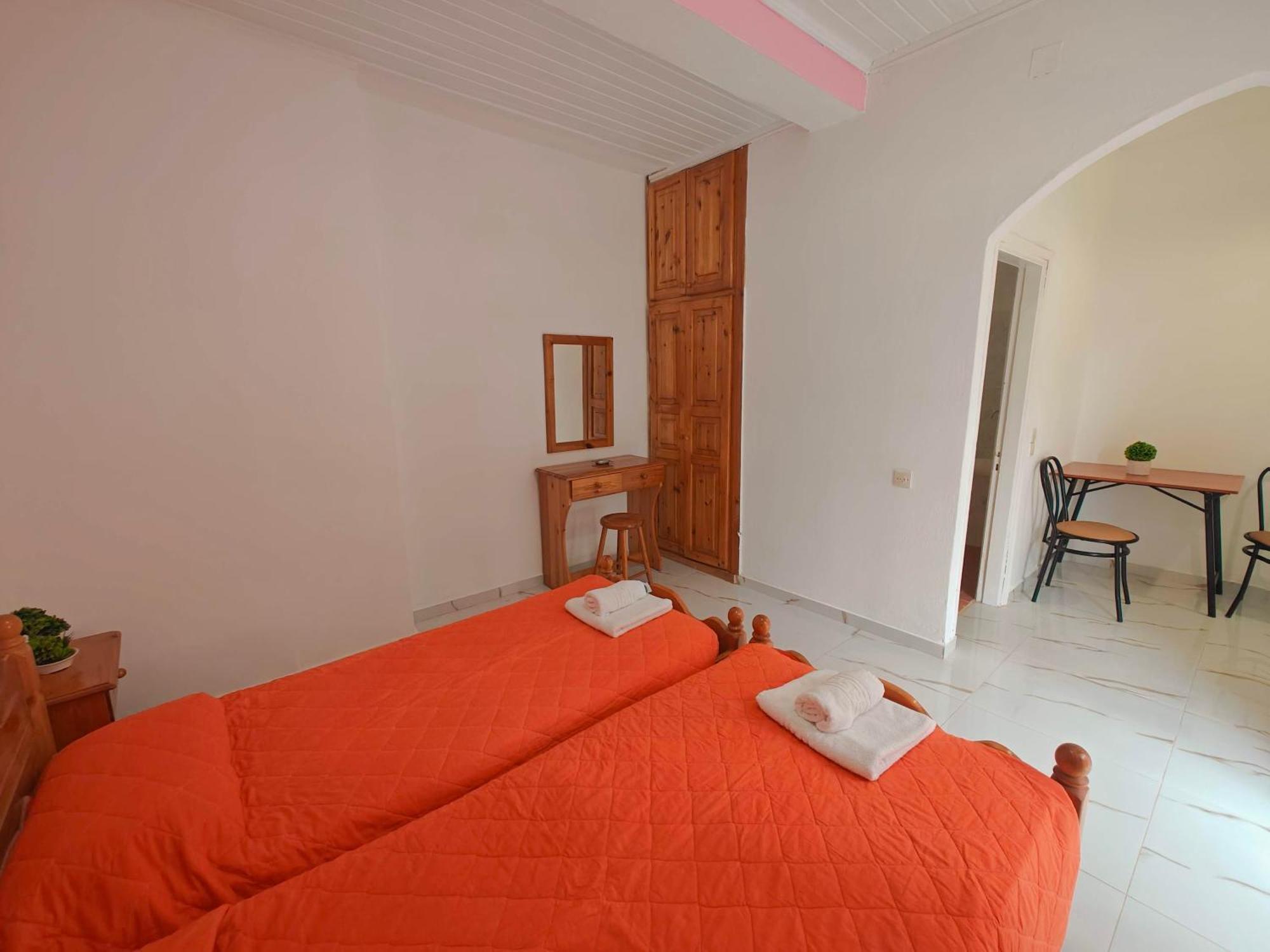 Elena Pool Aparthotel Agios Georgios  Exterior photo